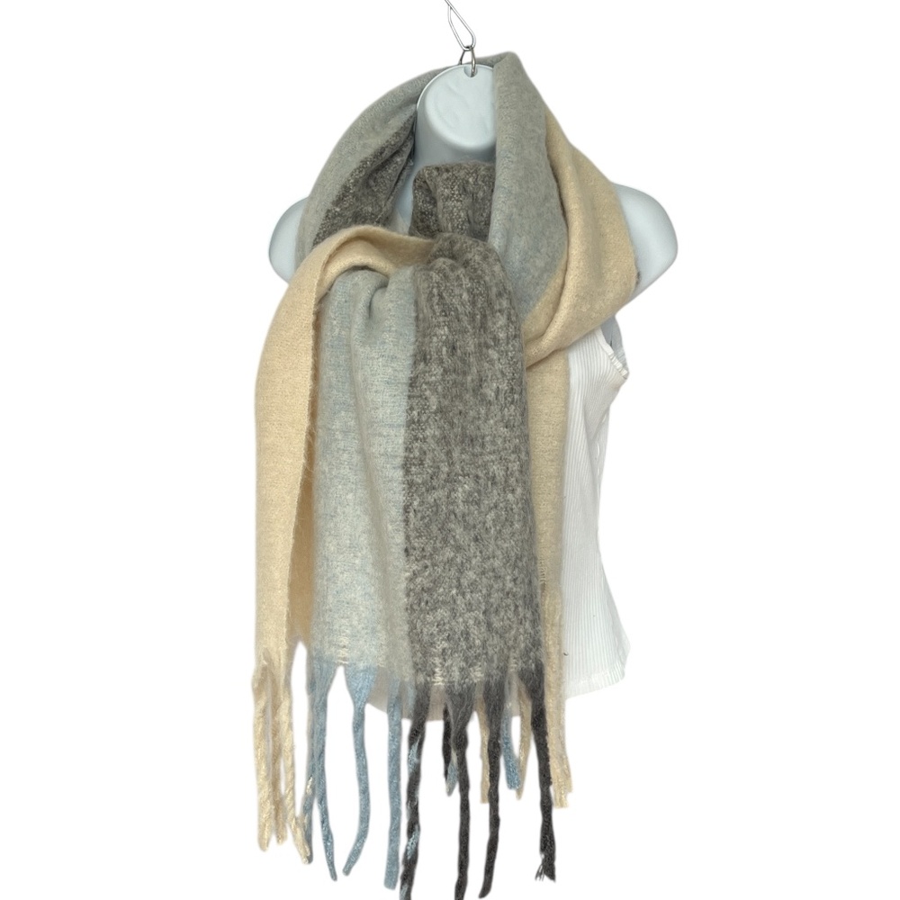 Just Cozy Scarf Thick Chunky Soft Gray Blue Cream 16" x 74" Long Fringe